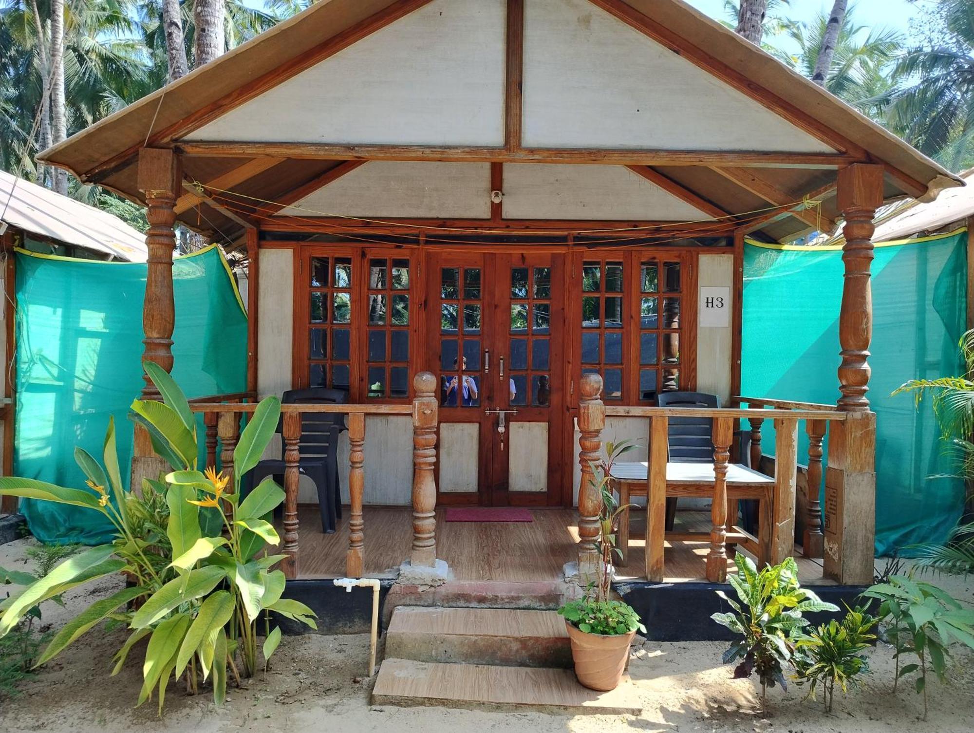 Tropical Bay Hostel ปาโลเลม ภายนอก รูปภาพ