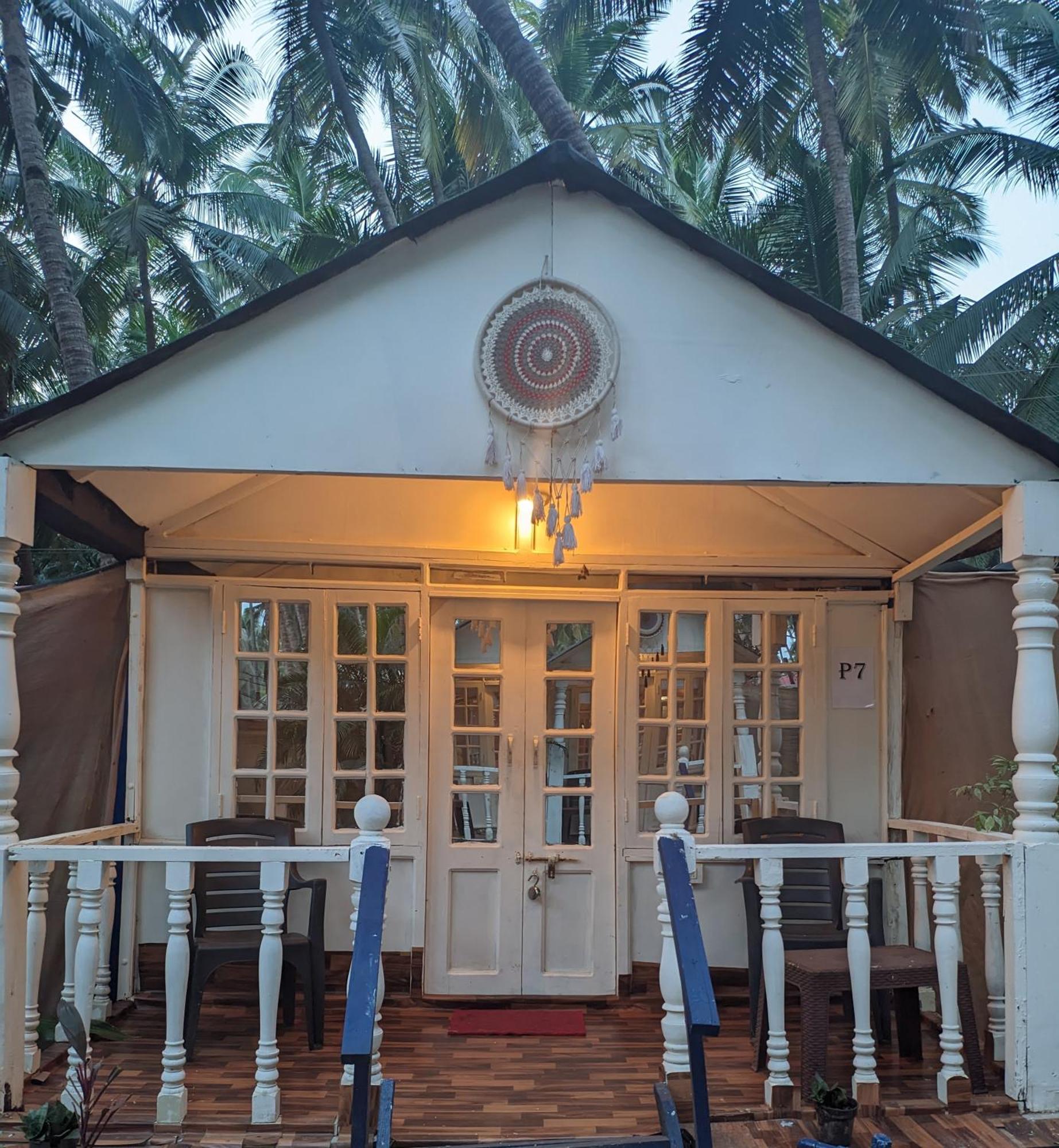 Tropical Bay Hostel ปาโลเลม ภายนอก รูปภาพ