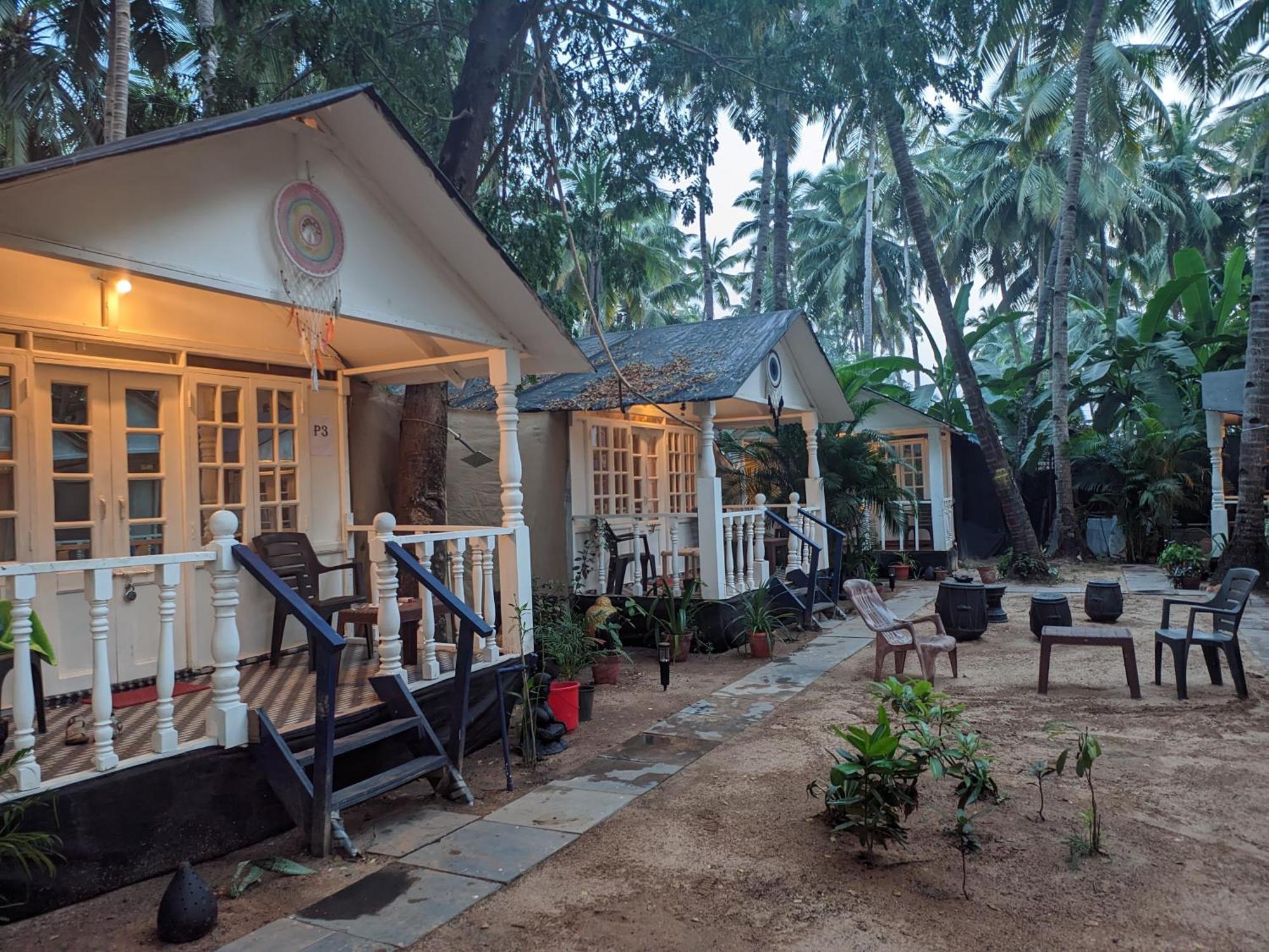 Tropical Bay Hostel ปาโลเลม ภายนอก รูปภาพ