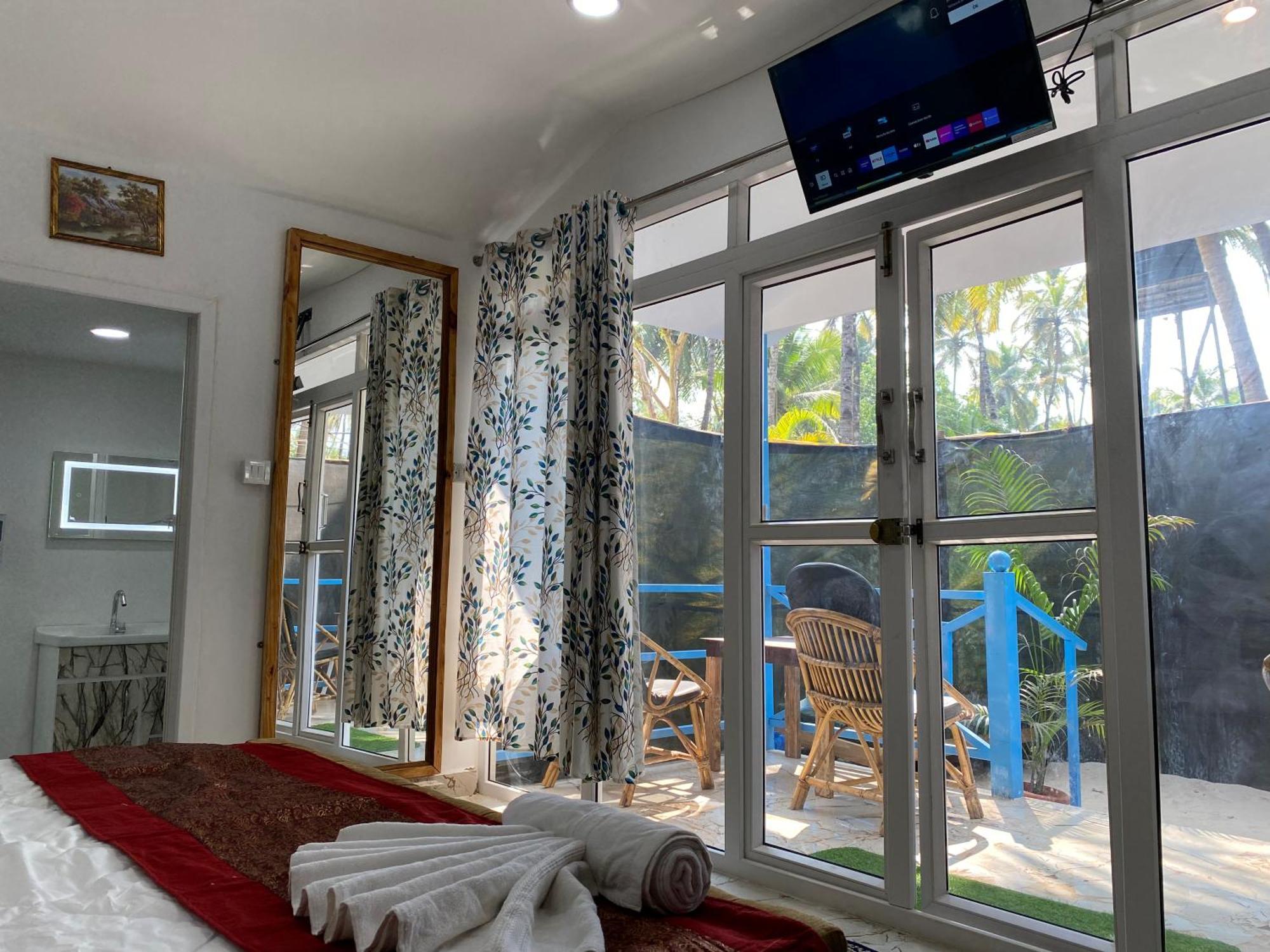 Tropical Bay Hostel ปาโลเลม ภายนอก รูปภาพ