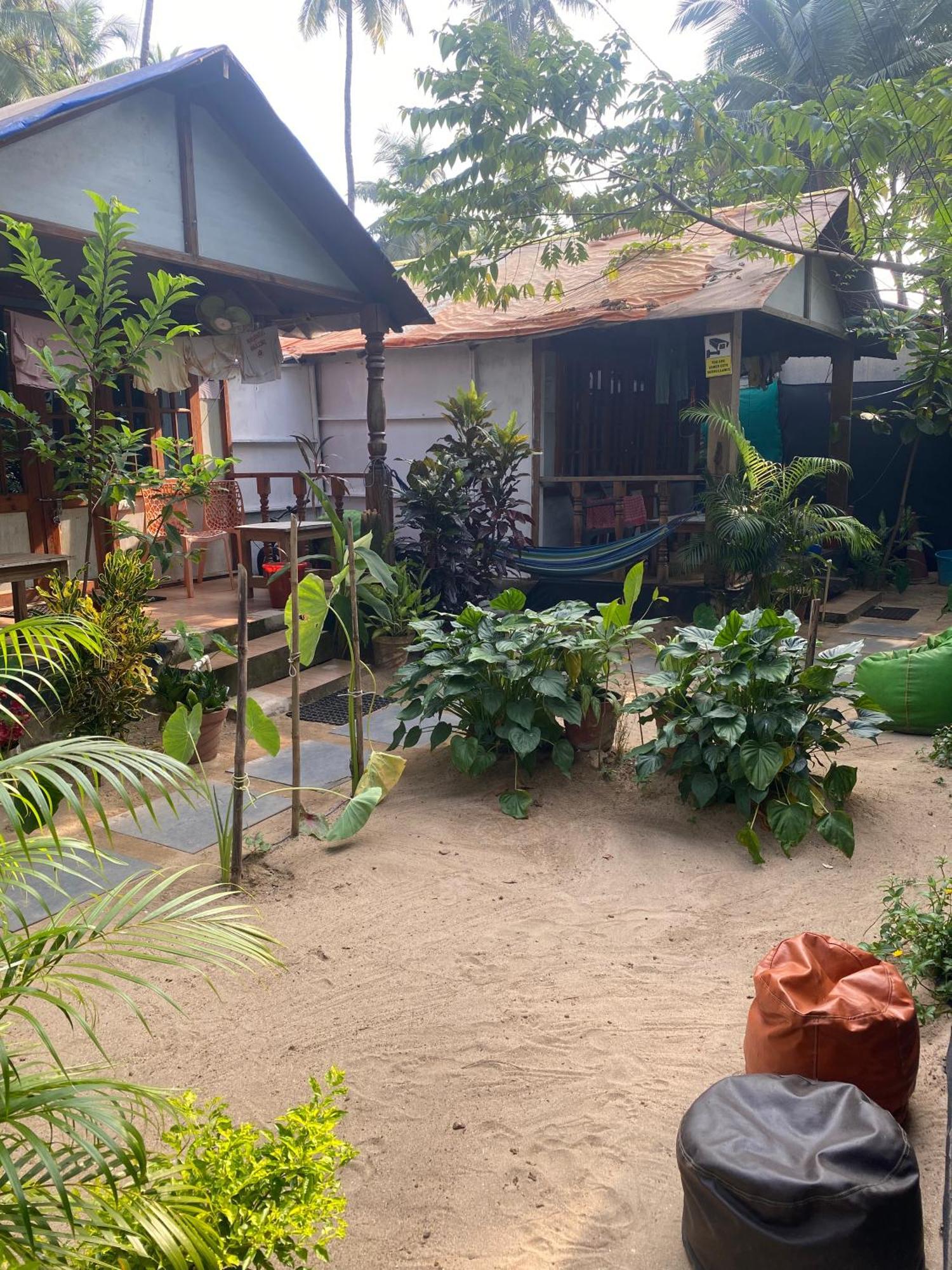 Tropical Bay Hostel ปาโลเลม ภายนอก รูปภาพ