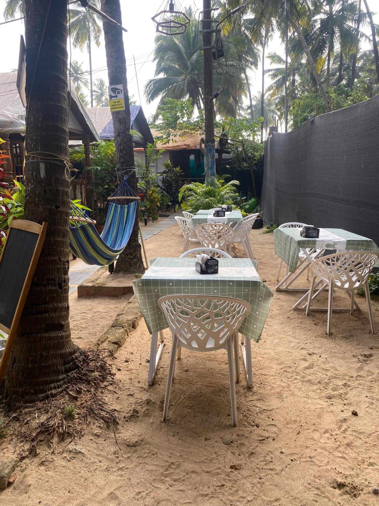 Tropical Bay Hostel ปาโลเลม ภายนอก รูปภาพ