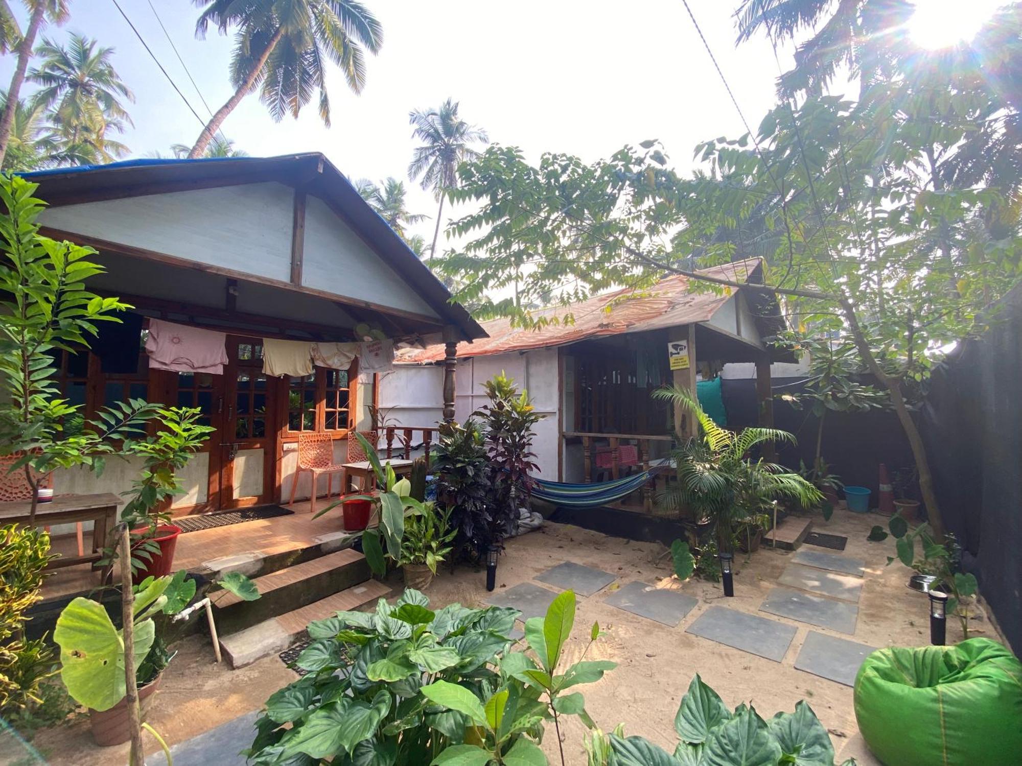 Tropical Bay Hostel ปาโลเลม ภายนอก รูปภาพ
